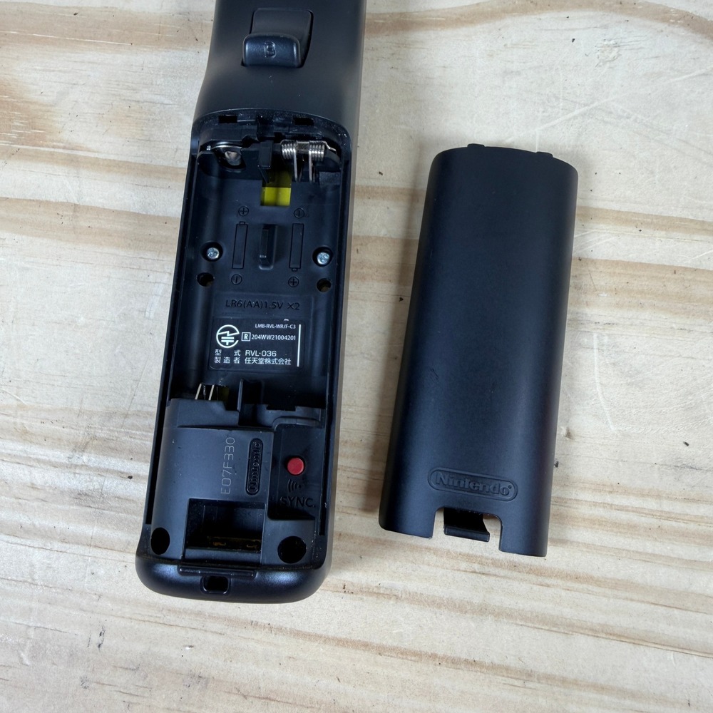 Nintendo Wii Remote Plus Black Wii MotionPlus INSIDE RVL-036 Controller - Picture 3 of 9